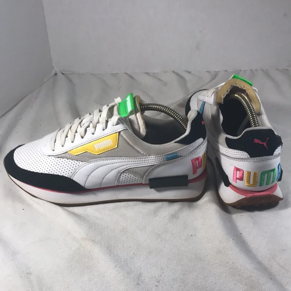 Puma Mens Future Rider Finish White Fluorescent Pink Sneakers Size 10